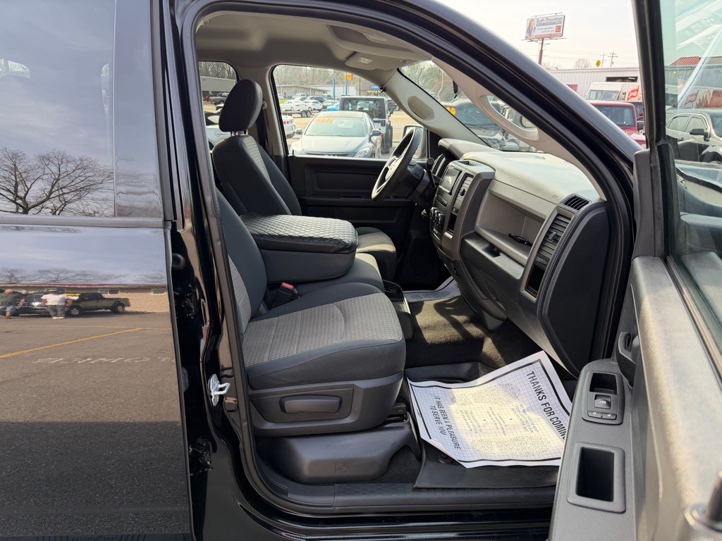 2012 RAM 1500 Image 16