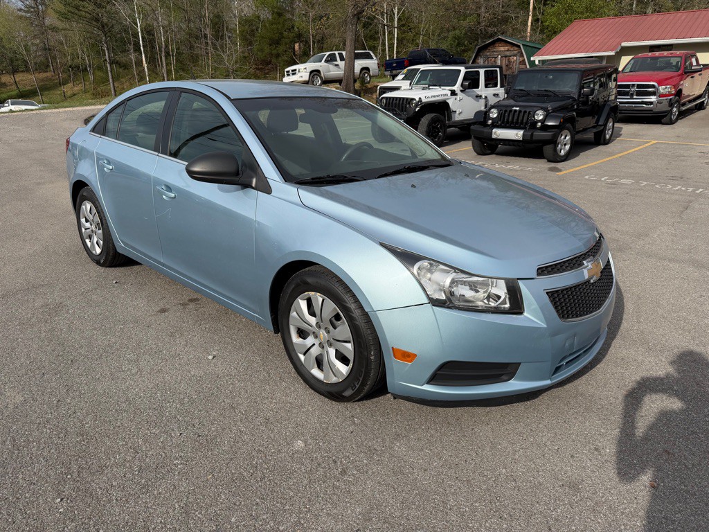 2012 Chevrolet Cruze Image 3