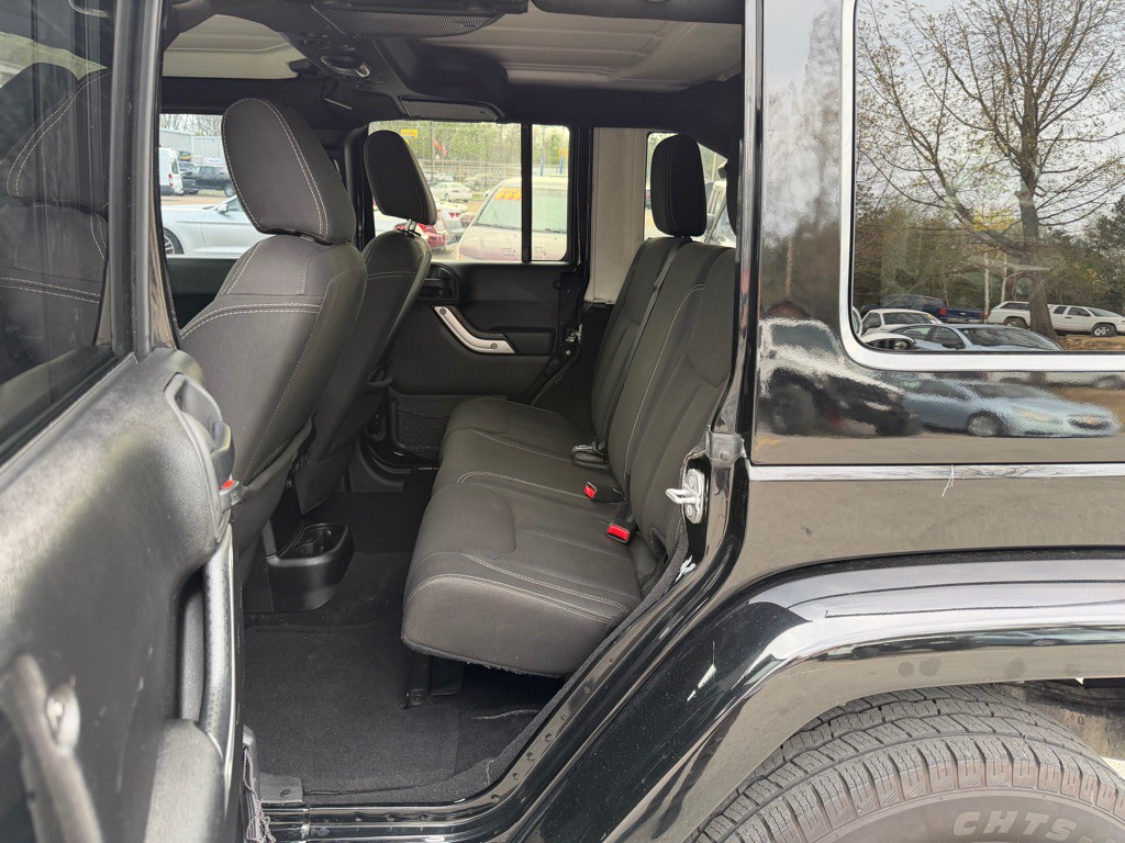 2015 Jeep Wrangler Unlimited Image 11