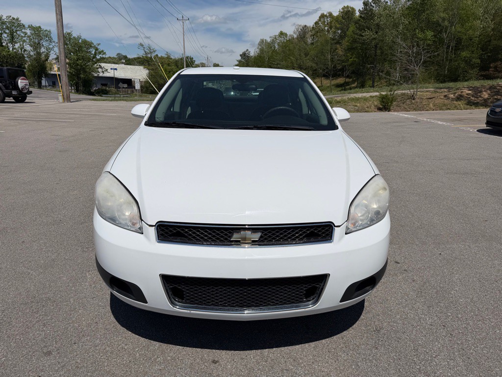2012 Chevrolet Impala Image 2