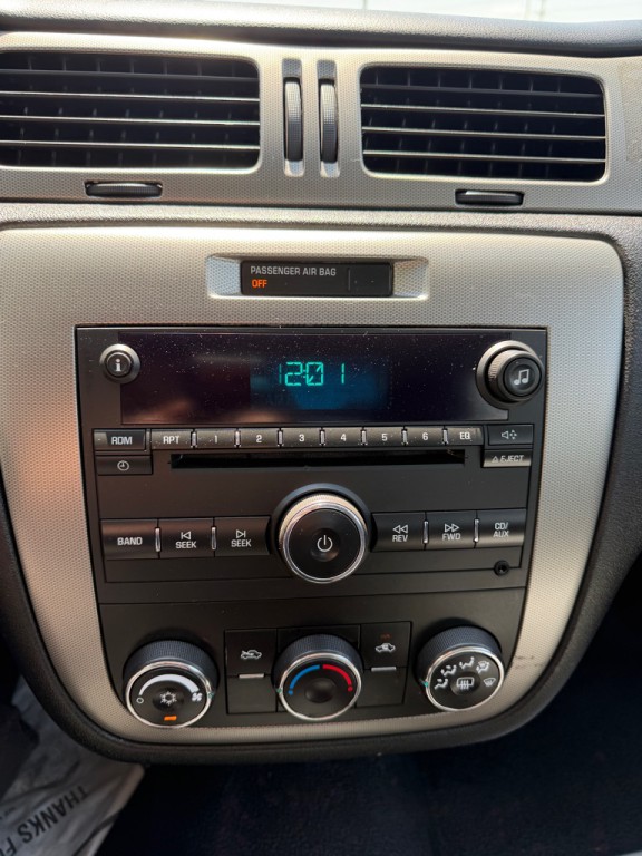 2012 Chevrolet Impala Image 17