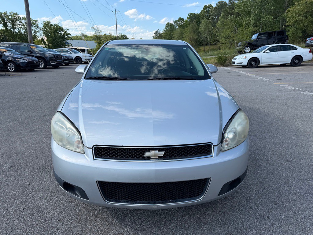 2014 Chevrolet Impala Image 2