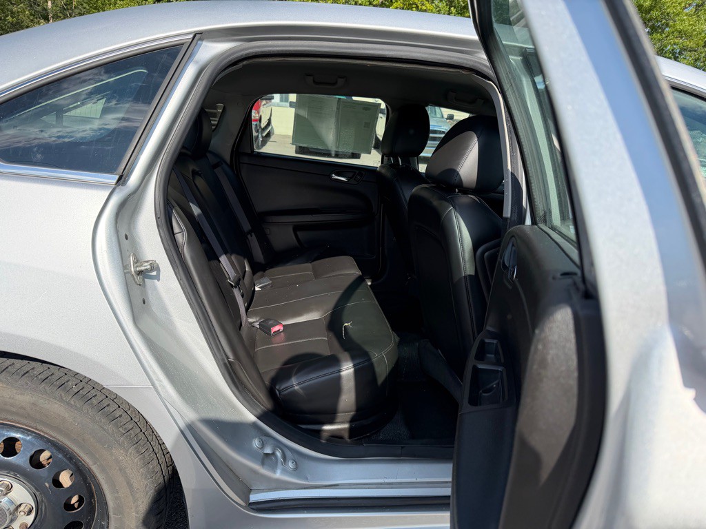 2014 Chevrolet Impala Image 14