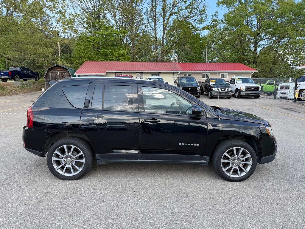 2016 Jeep Compass Image 4