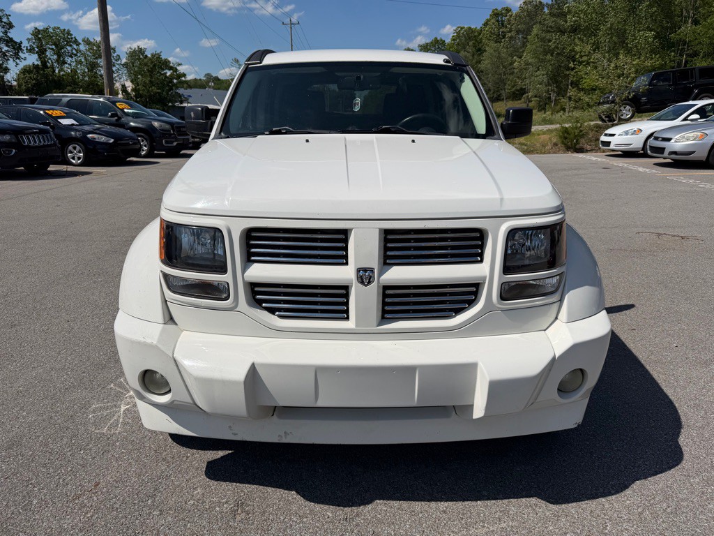 2007 Dodge Nitro Image 2