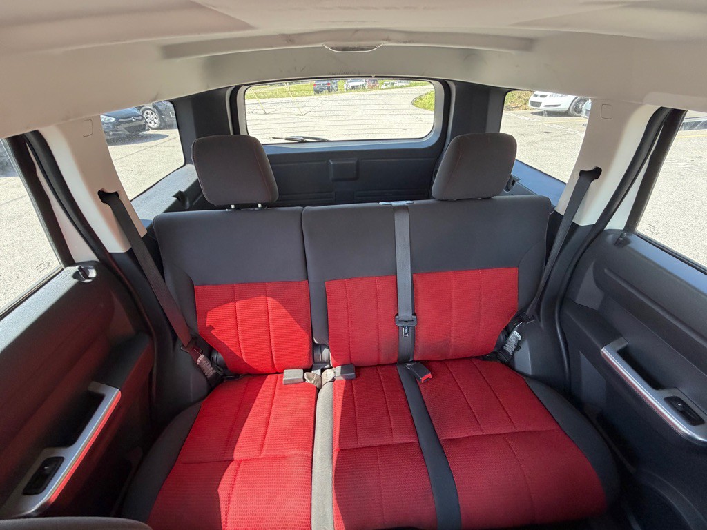 2007 Dodge Nitro Image 18