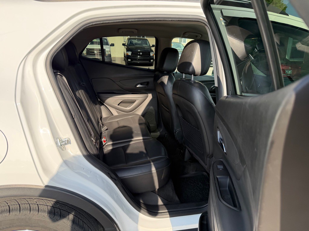 2020 Buick Enclave Image 14