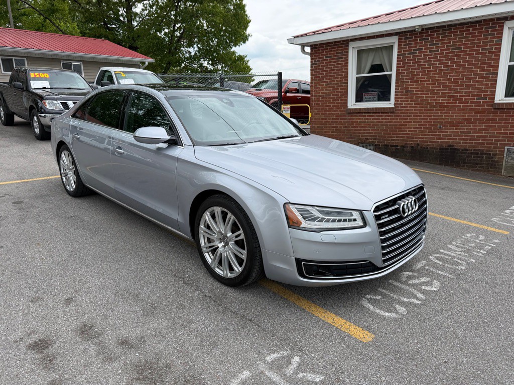 2015 Audi A8 Image 3