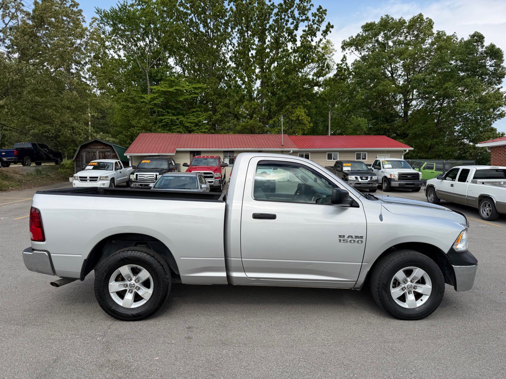 2013 RAM 1500 Image 4