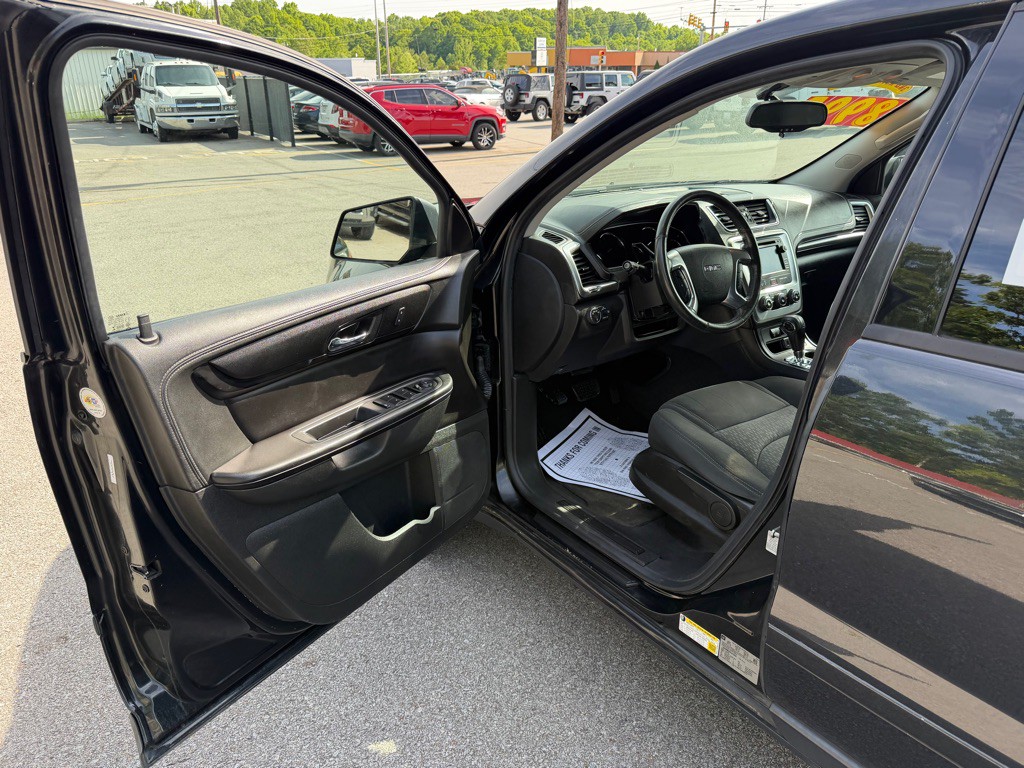 2015 GMC Acadia Image 9