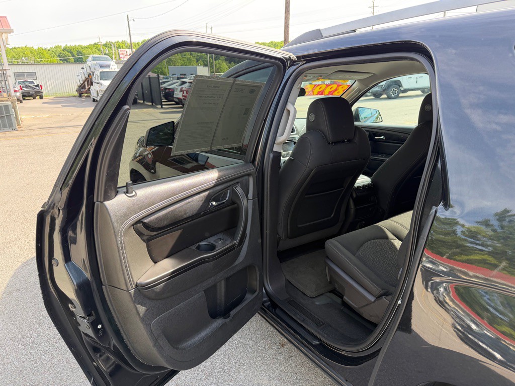 2015 GMC Acadia Image 11