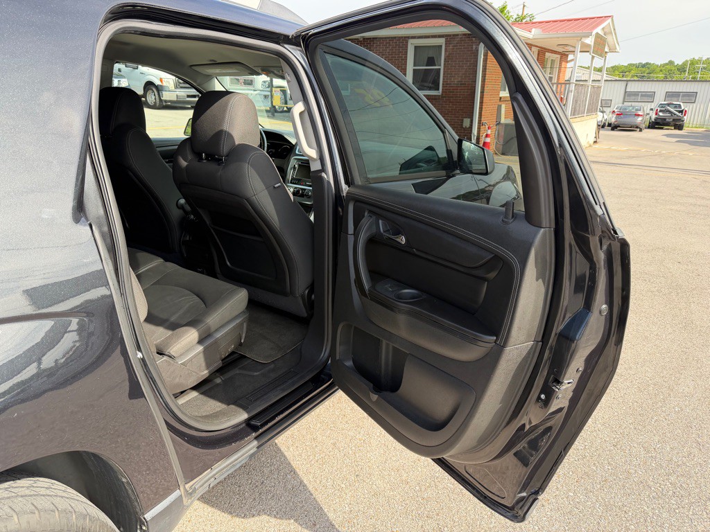2015 GMC Acadia Image 14