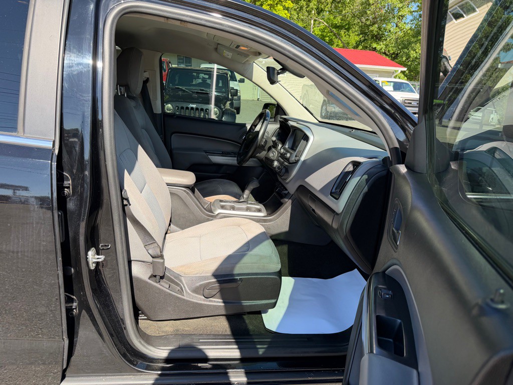 2016 Chevrolet Colorado Image 16