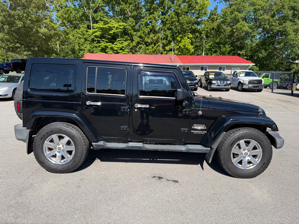 2013 Jeep Wrangler Unlimited Image 4