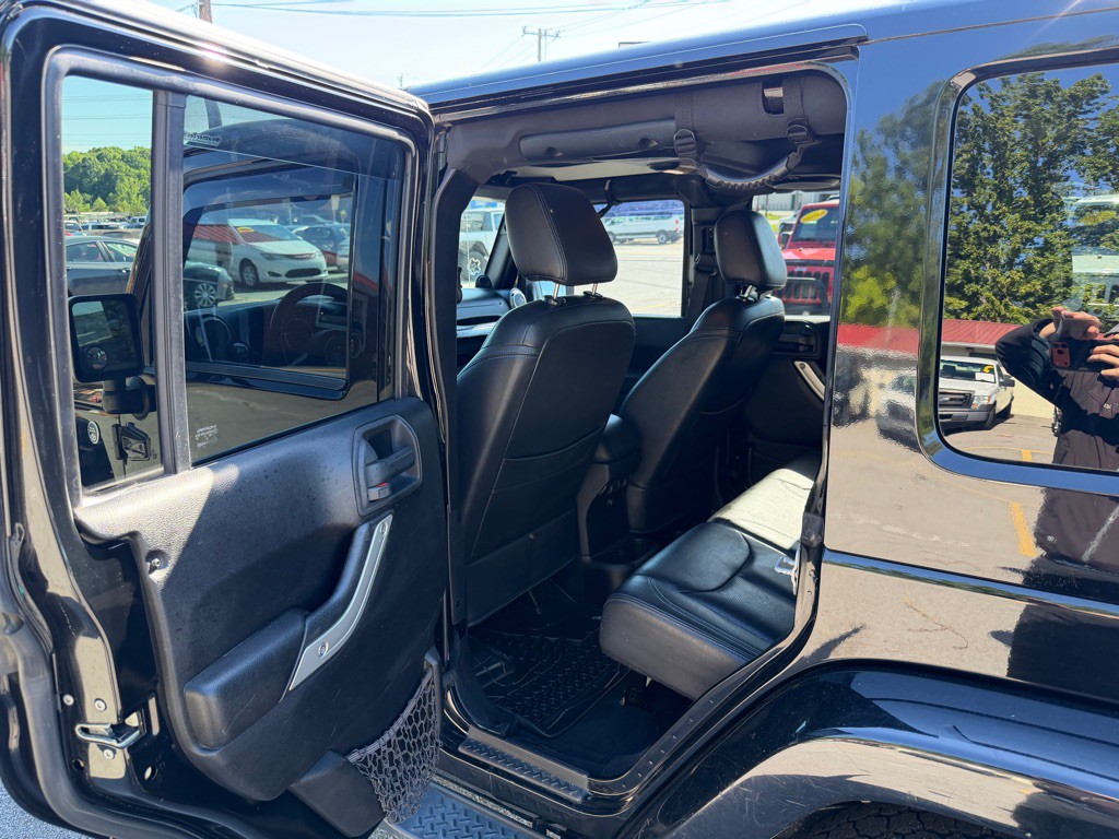 2013 Jeep Wrangler Unlimited Image 11