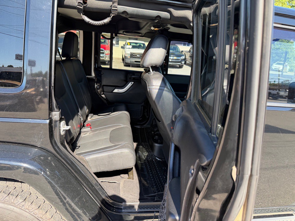 2013 Jeep Wrangler Unlimited Image 14