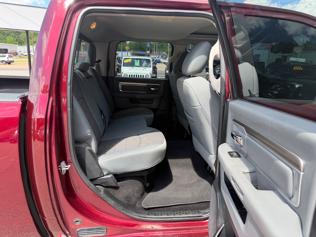 2017 RAM 1500 Image 14