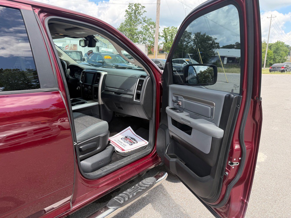 2017 RAM 1500 Image 15