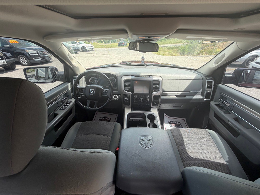 2017 RAM 1500 Image 18