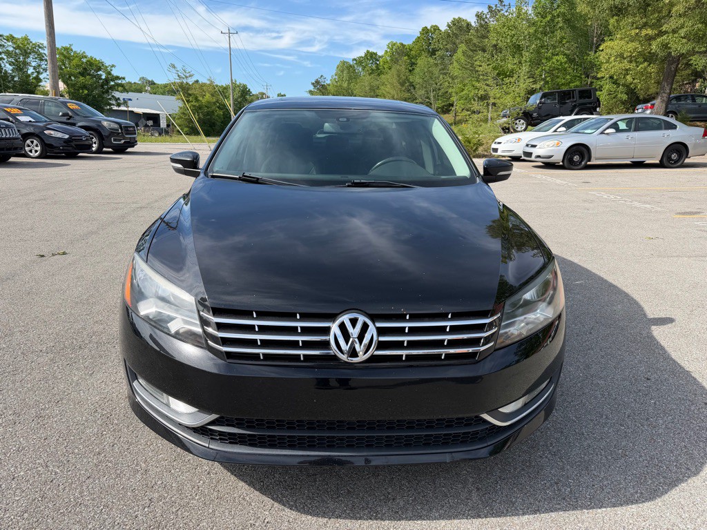 2014 Volkswagen Passat Image 2
