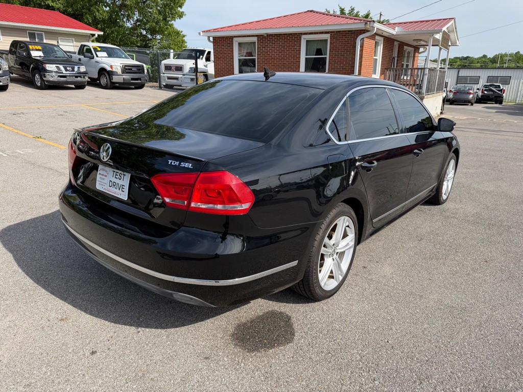 2014 Volkswagen Passat Image 5