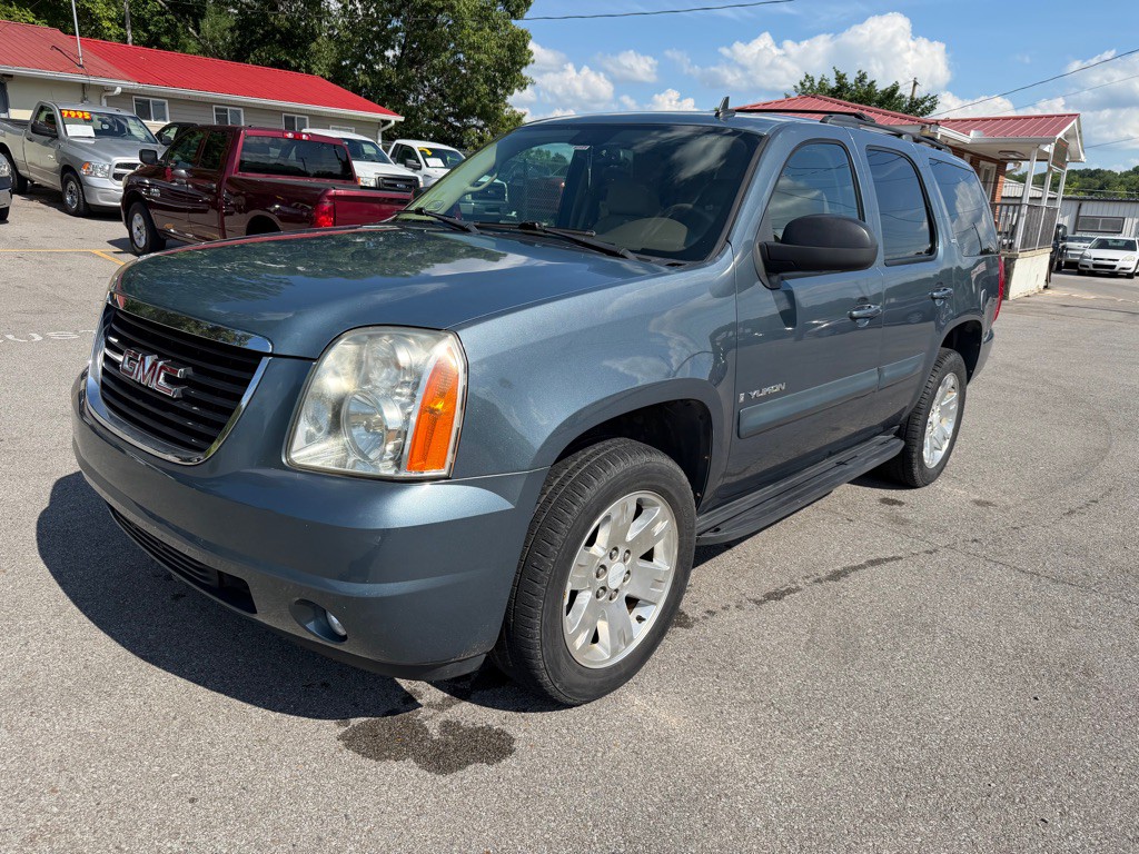 2008 GMC Yukon Image 1
