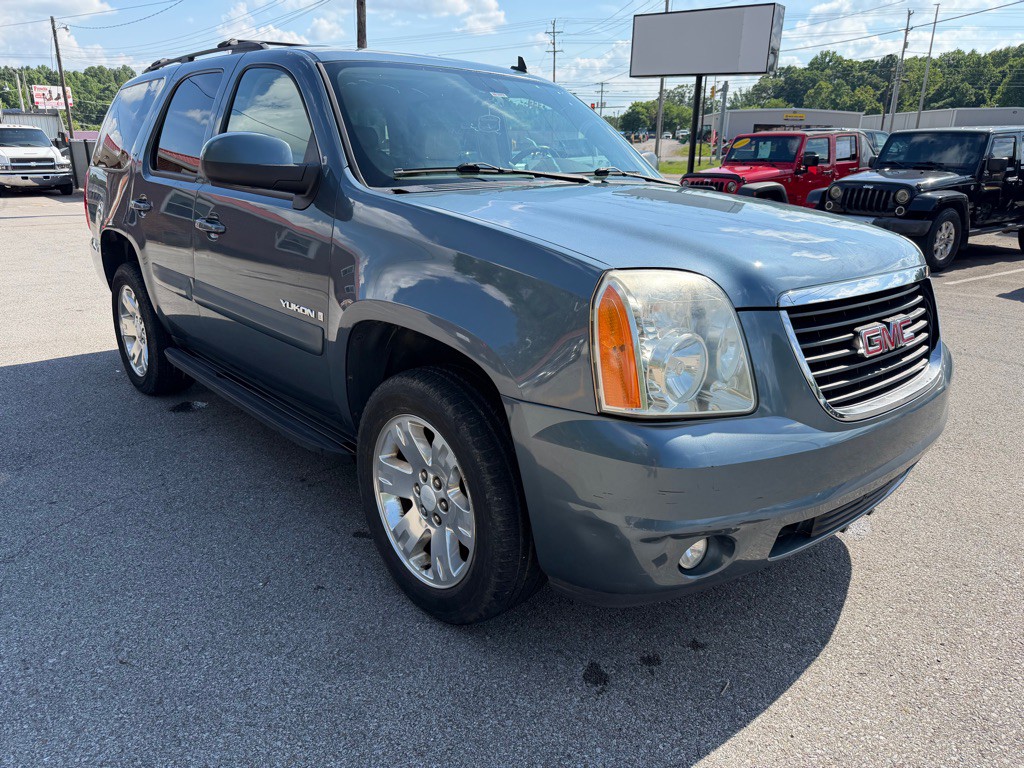 2008 GMC Yukon Image 3