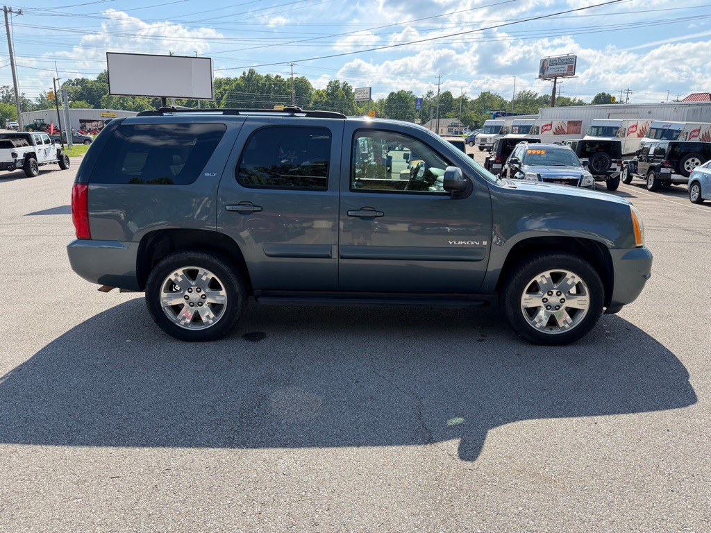 2008 GMC Yukon Image 4