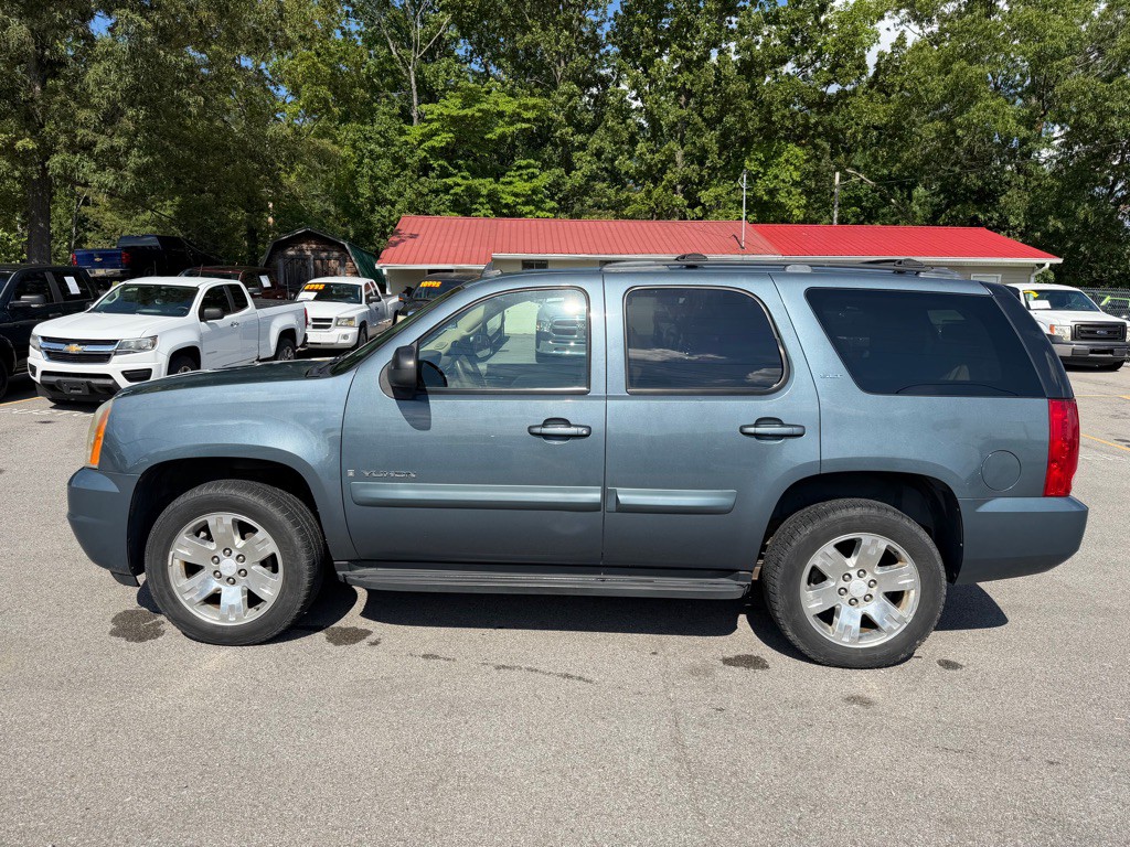 2008 GMC Yukon Image 8
