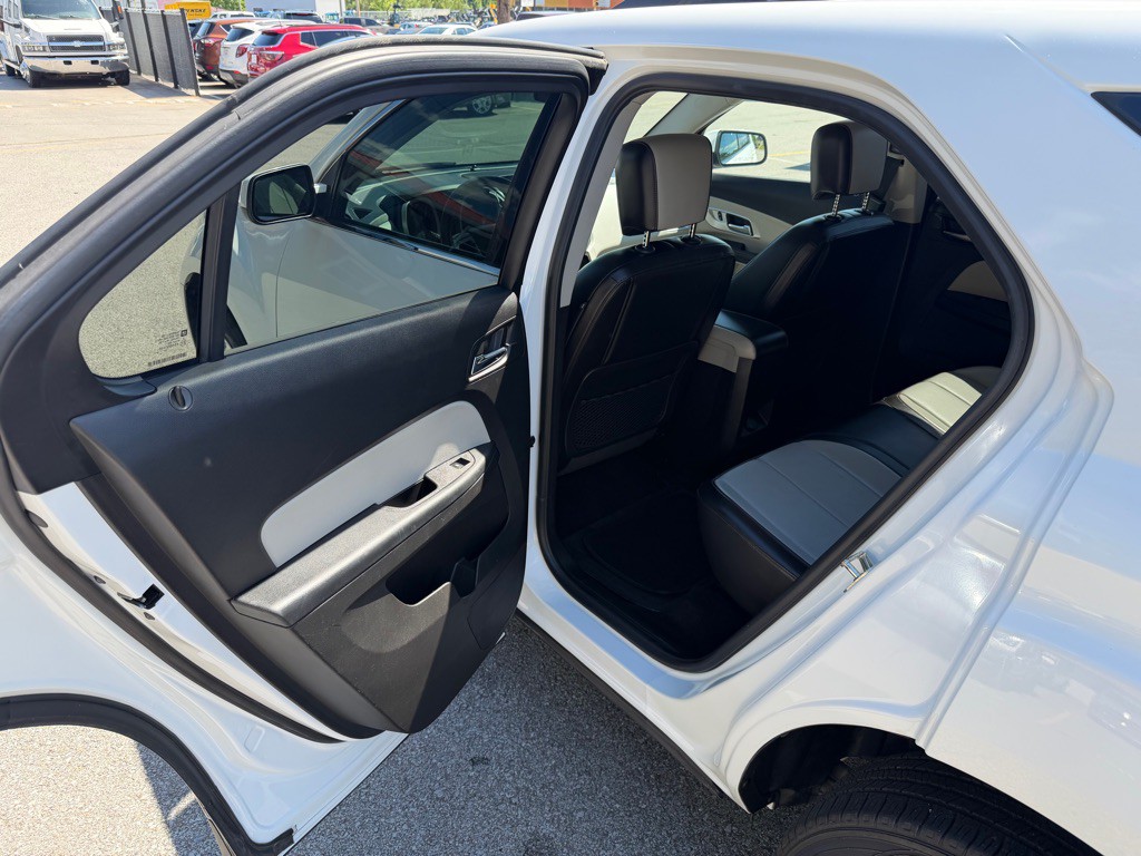 2015 Chevrolet Equinox Image 11