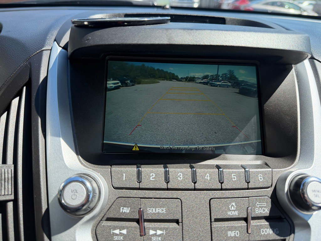 2015 Chevrolet Equinox Image 21