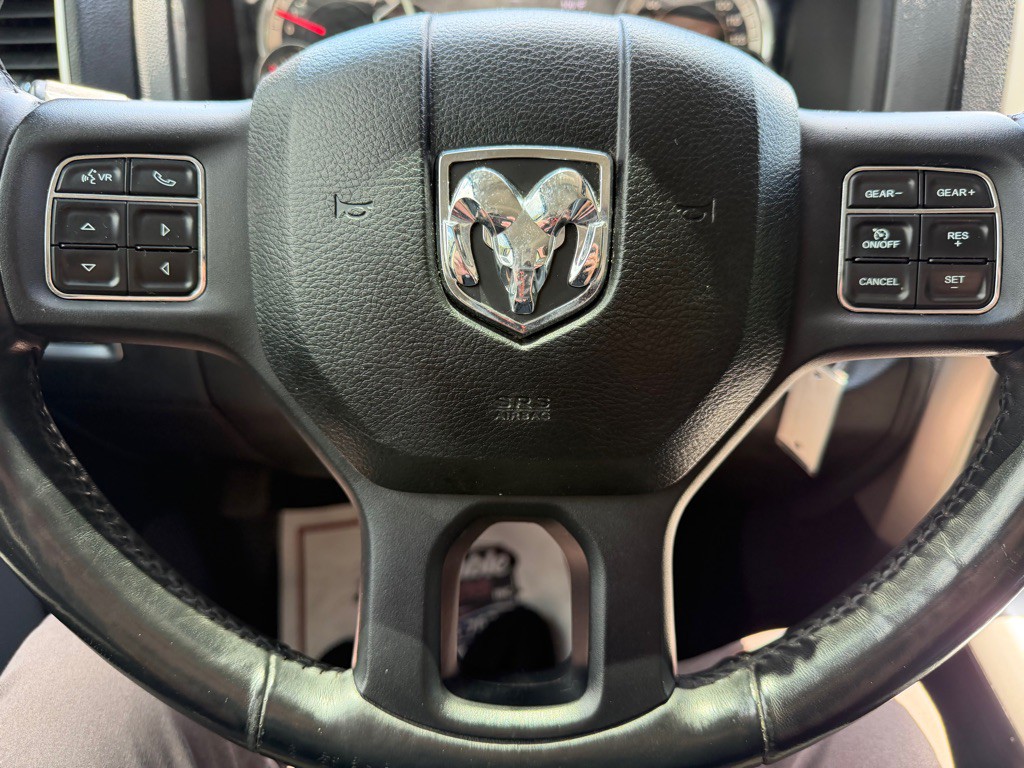 2016 RAM 1500 Image 25