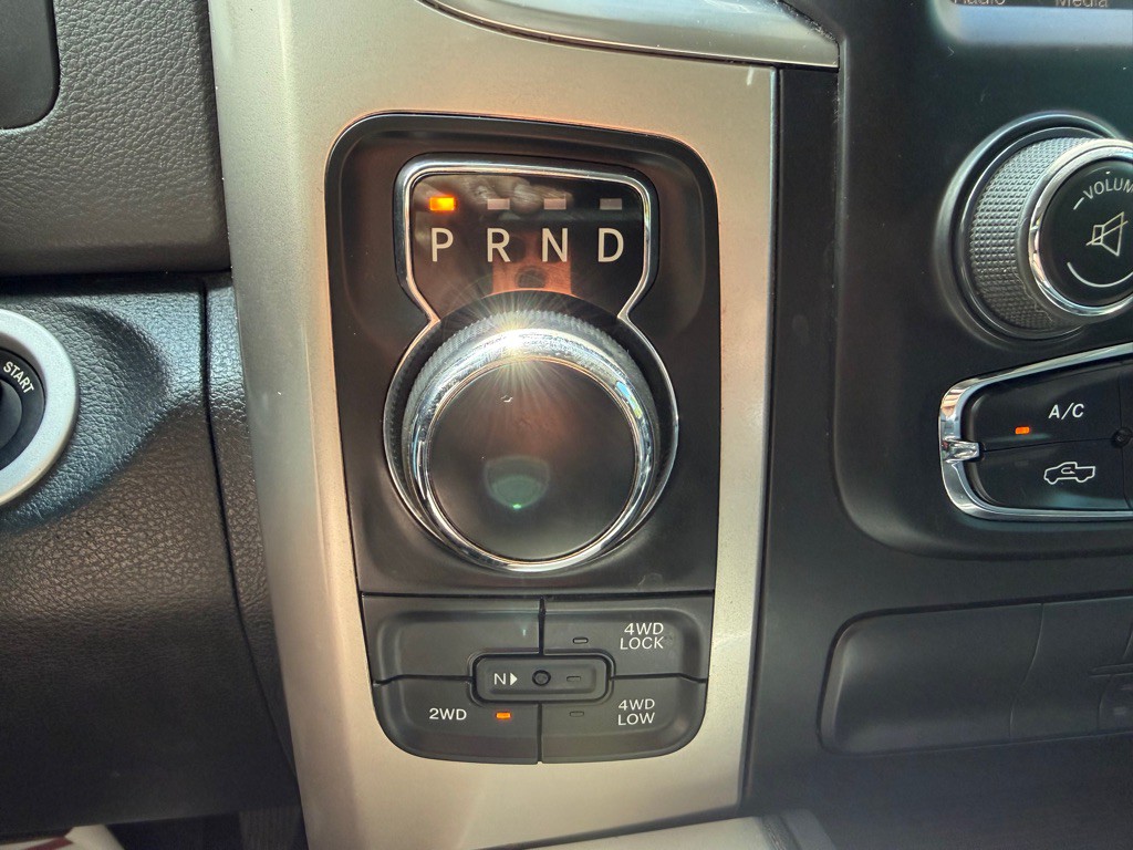 2016 RAM 1500 Image 28