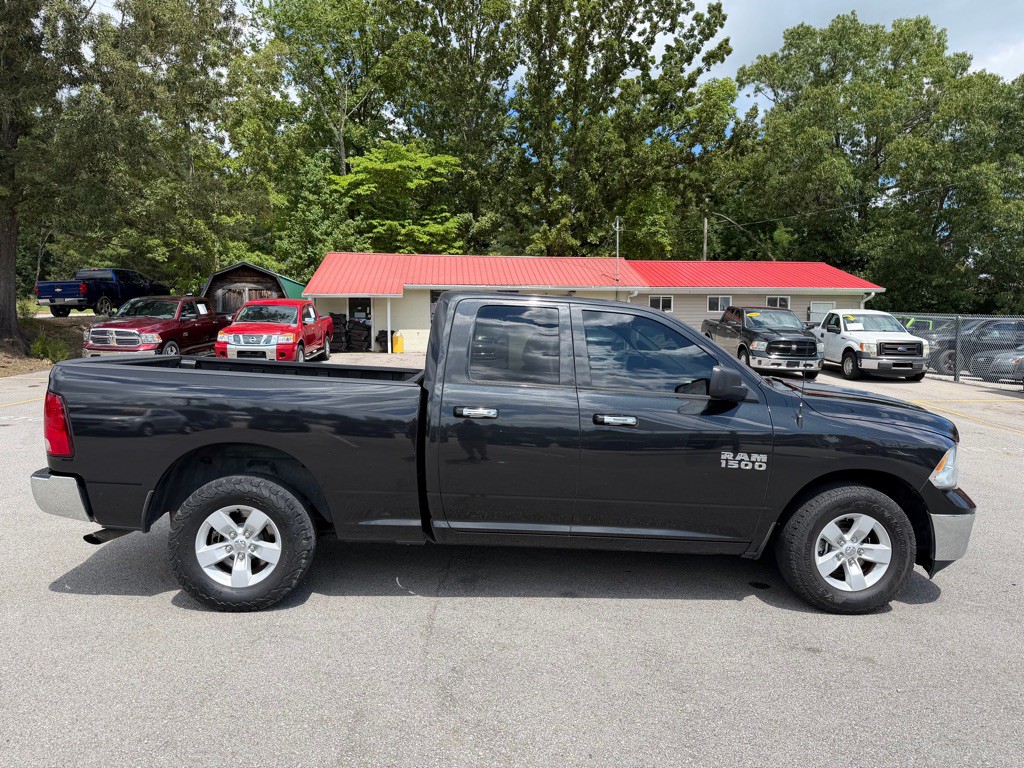 2017 RAM 1500 Image 4