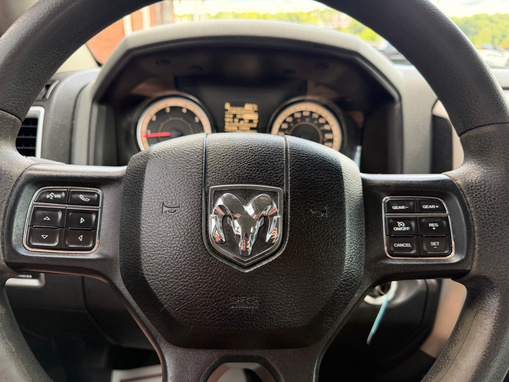 2017 RAM 1500 Image 25