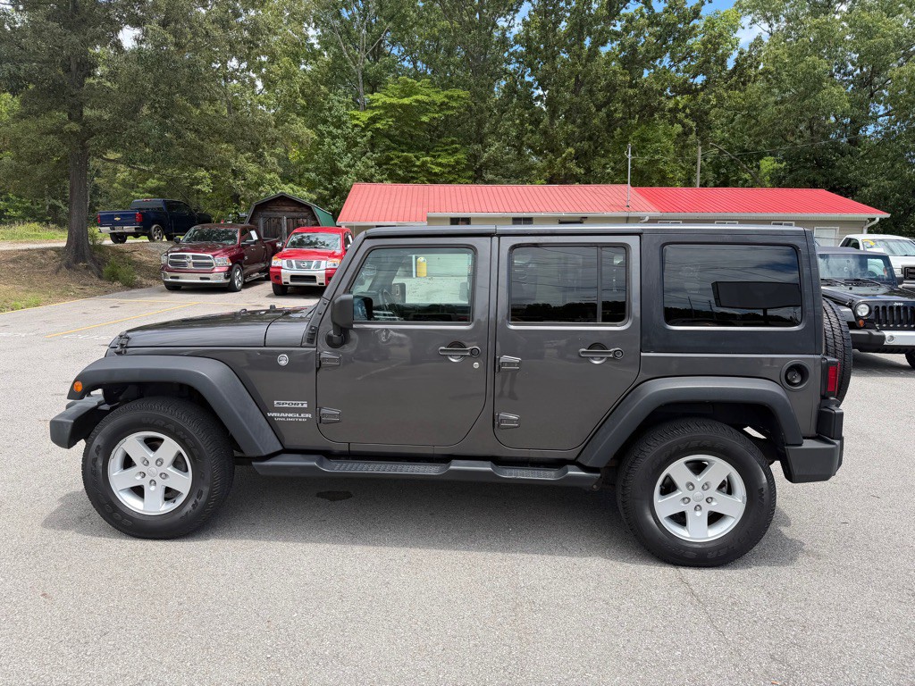 2017 Jeep Wrangler Unlimited Image 8