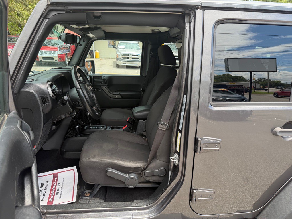 2017 Jeep Wrangler Unlimited Image 10