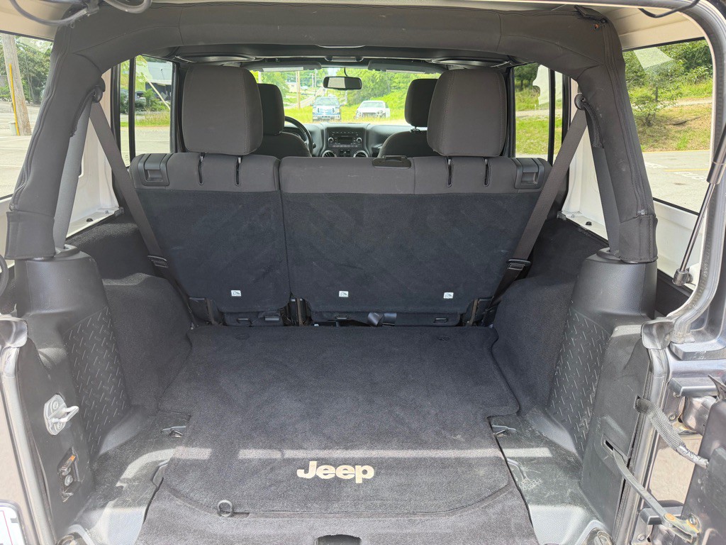 2017 Jeep Wrangler Unlimited Image 18