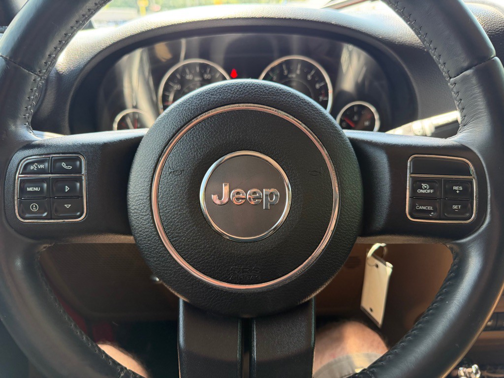 2012 Jeep Wrangler Unlimited Image 20