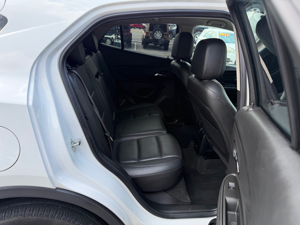 2017 Buick Enclave Image 14