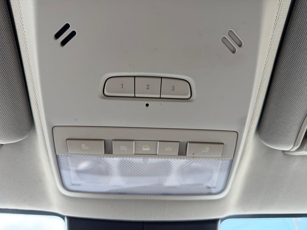 2017 Buick Enclave Image 21