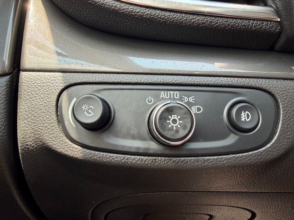 2017 Buick Enclave Image 23
