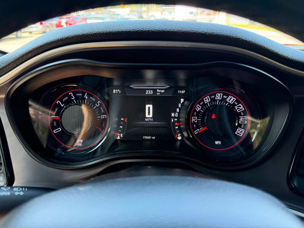 2021 Dodge Challenger Image 19