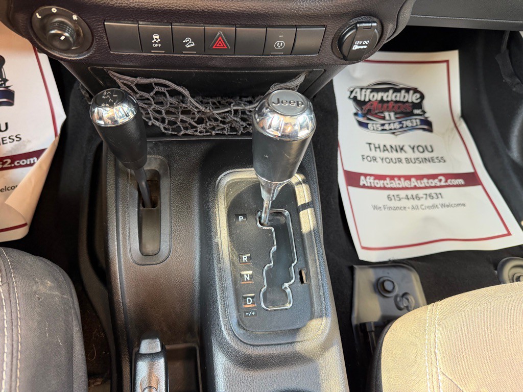 2014 Jeep Wrangler Unlimited Image 19
