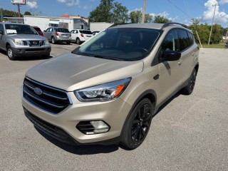 Image for 2017 Ford Escape SE ID: 7637736