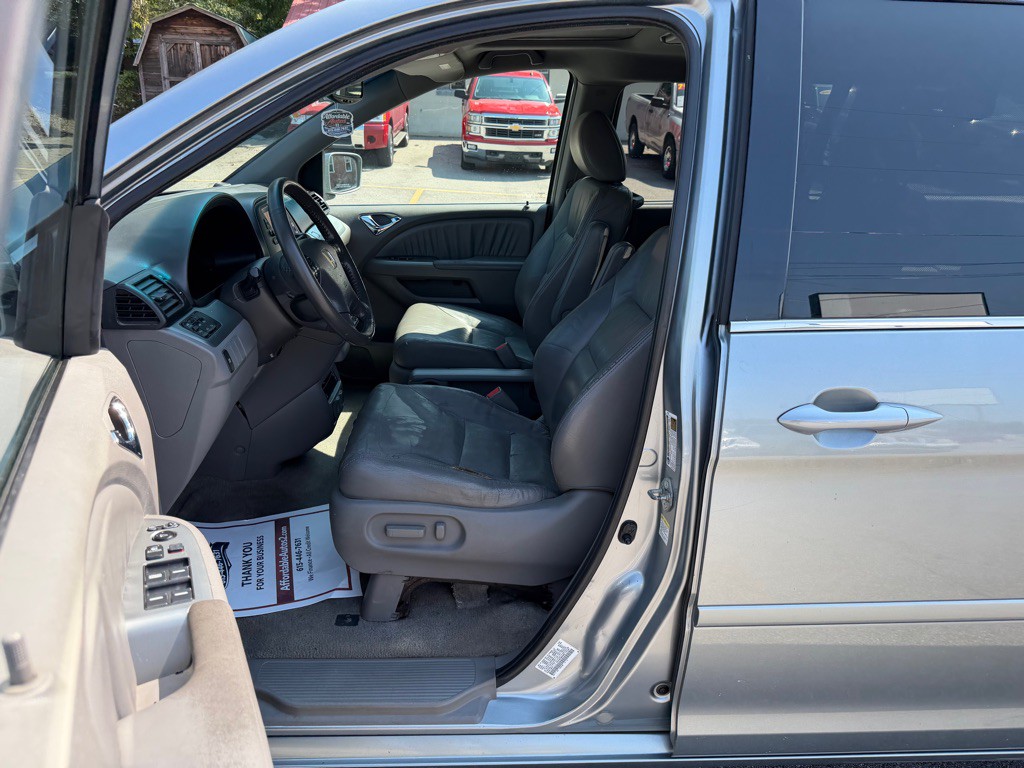 2008 Honda Odyssey Image 10