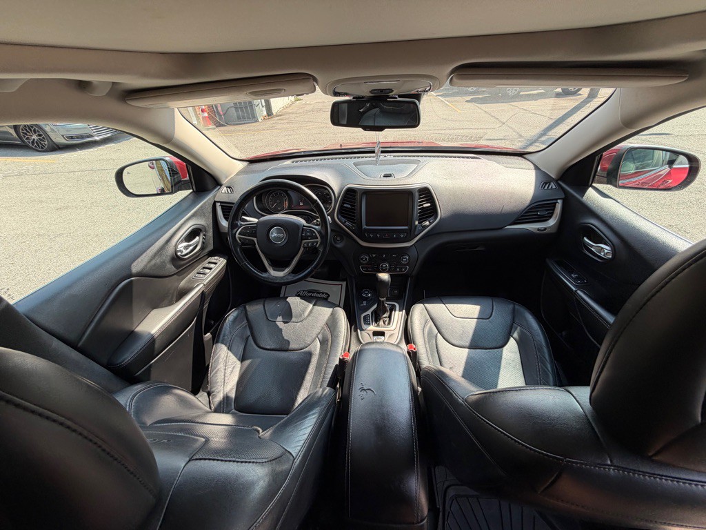 2014 Jeep Cherokee Image 18