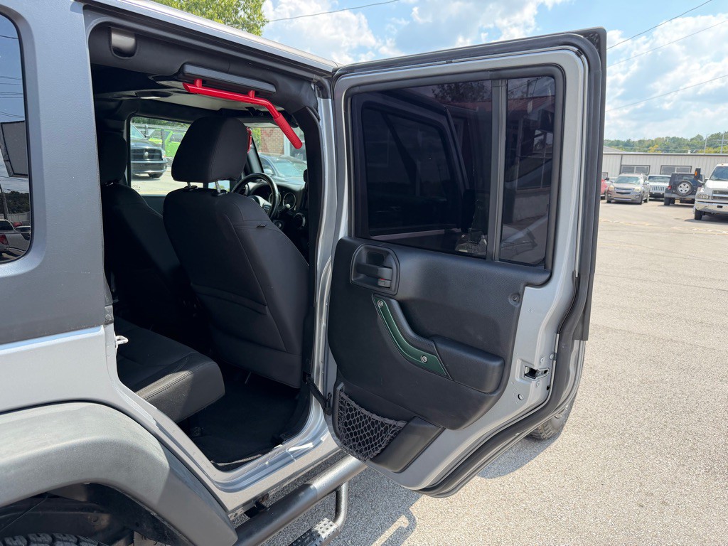 2016 Jeep Wrangler Unlimited Image 13