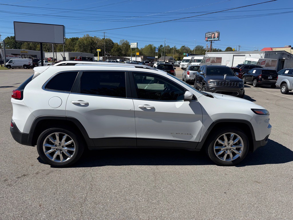 2015 Jeep Cherokee Image 4