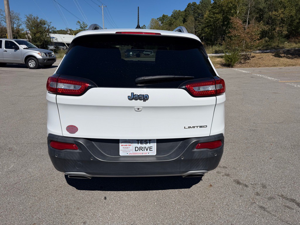 2015 Jeep Cherokee Image 6